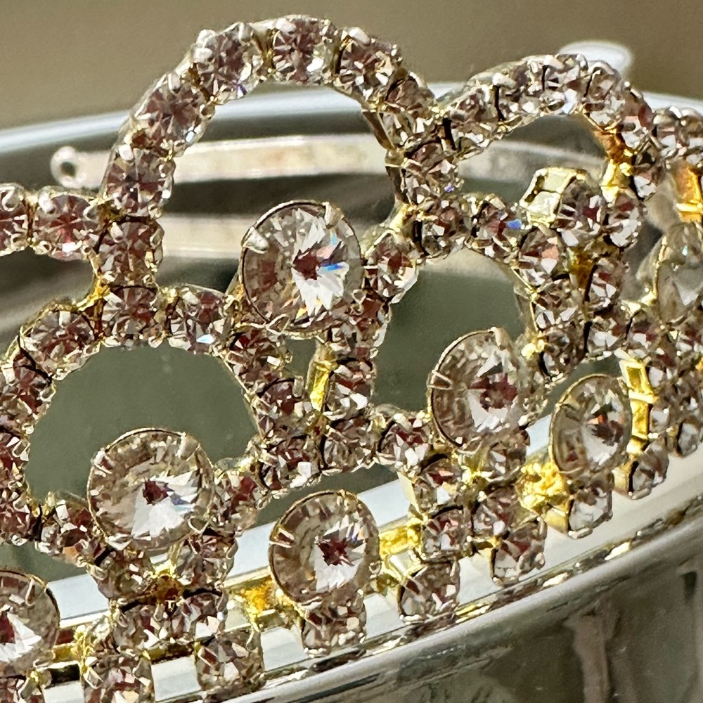 Silver Tiara - Picture 2 of 3